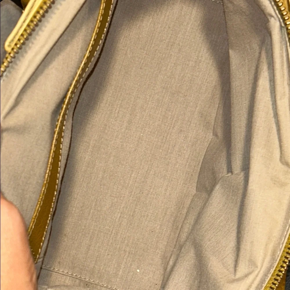 Marc Jacobs Vintage Little Gordon Calf Skin Leather Shoulder Bag - Picture 14 of 17